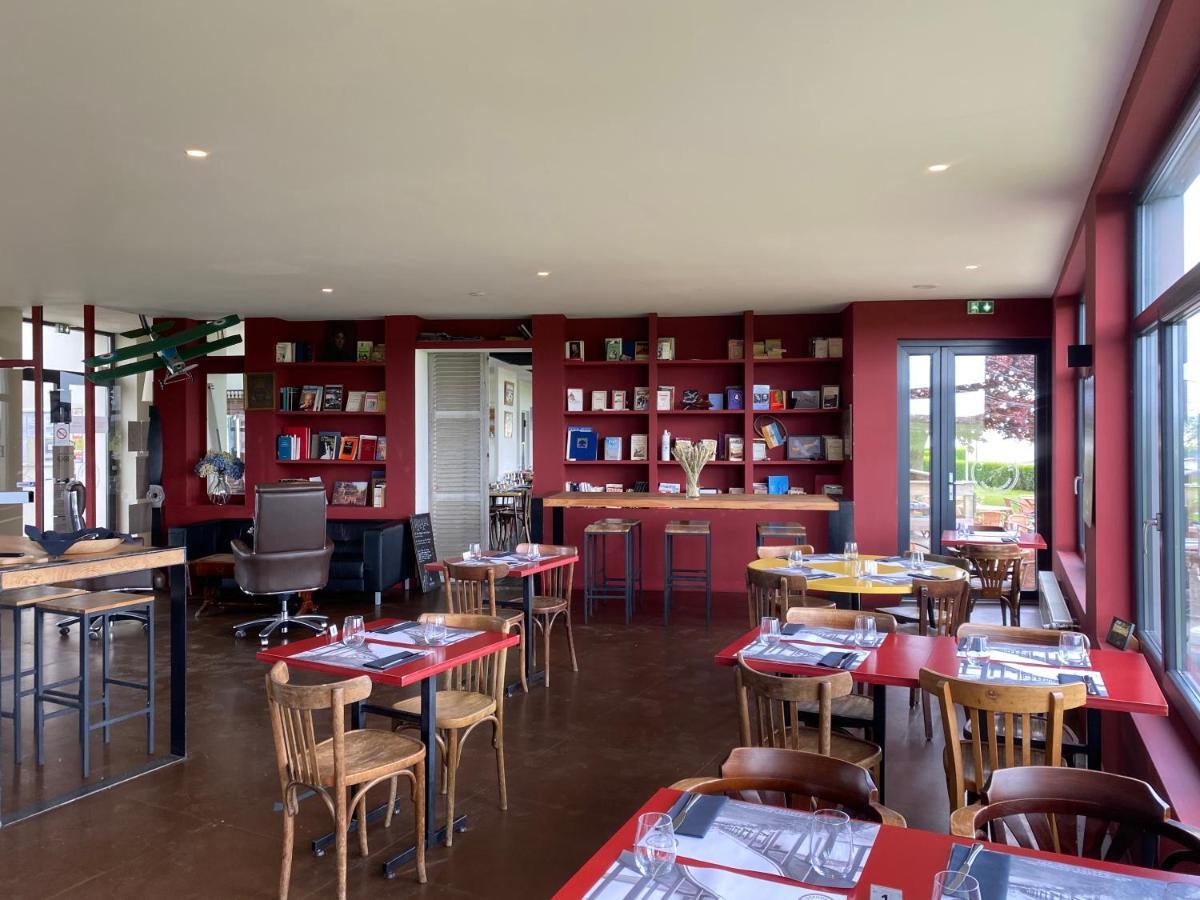 Logis Hotel & Restaurant De L'Aerodrome De La Baie De Somme Buigny-Saint-Maclou Kültér fotó